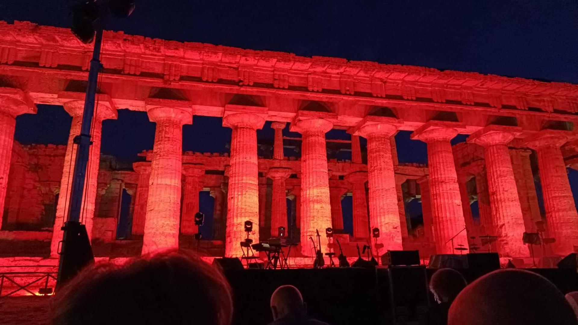 Chiaro Di Luna - Appartamento Luna Crescente Paestum Exterior photo